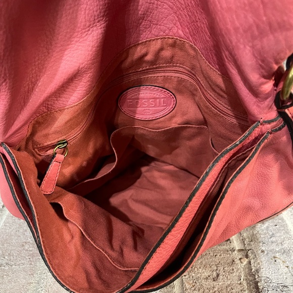 Fossil Pink Hobo Bag with Curved Top Design - Picture 11 of 16